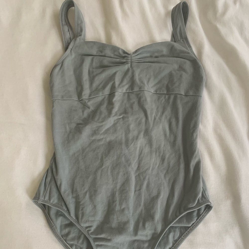 Wear moi leotard